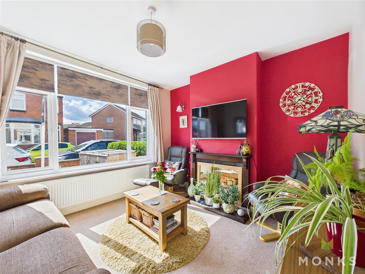 22 Vyrnwy Road, Oswestry, SY11 1NP For Sale